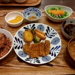 奥出雲玄米食堂井上 - 牛カツプレート