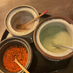Nihonshu To Uokushi Matsukichi - 岩塩、抹茶塩、七味