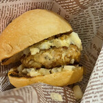 hou - この可愛いつくねバーガーも意外性あって良き