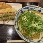 丸亀製麺 - 