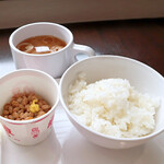 Hoteru Via In Shino Osaka - ご飯、味噌汁、納豆