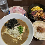 ヌードル＆スパイスカレー 今日の1番 - 