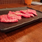炭火焼肉酒家 びっくりや - 上ロース