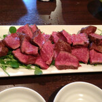 肉山 - 