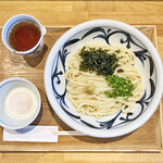 讃岐うどん みやの家 - のりごまぶっかけ(熱)ｗｉｔｈ温玉＆ちくわ天