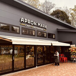 APRON MARK - 