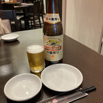Chaini-Zu Dainingu Shi-Ja Saikan Fuku - 飲み放題: ビールは追加料金がかかるようなことが書いてあったが普通に頼めた。