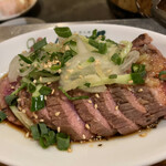 羊肉炭火焼 肉汁屋 - 