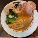 豚骨中華そば がんたれ - 