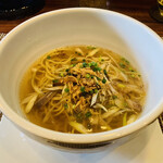 今石飯店 涼華 - 葱チャーシューの醤油そば