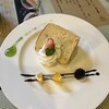 カフェ ド ブラット - 本日の手作りケーキ（リンゴのシフォンケーキ）