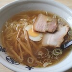 めん房 大喜 - 和風出汁香るスープです。