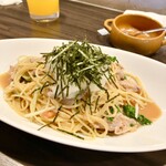 ピッツエリアバール　CACTUS　D'ORO - もち豚と京水菜の和風おろし　生パスタ（乾麺に変更）