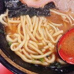 豚骨醤油ラーメン 王道家 - ラーメン