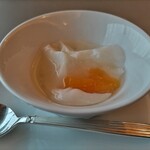 オーブ - デザートの杏仁豆腐。硬めの仕上げ。