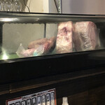 焼肉 源 - 冷蔵庫内肉