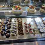 Patisserie Plaisir - 