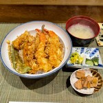 Tempura Kappou Kawa Saki - 【ランチ】天丼(海老2、穴子、きす、かぼちゃ、ピーマン）)