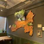 ビストロ ハマイフ - 壁