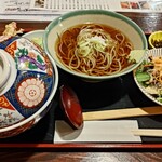 200605013 - 冷がけ・天丼定食1200円