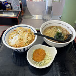 山田うどん - R4.12  かき揚げ丼セット・たぬきうどん・クーポンコロッケ