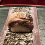 奈良 而今 - 鯖の海苔巻き寿司