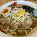 Higashi Ikebukuro Taishouken Usagiya - ラーメン900円。せめて800円で