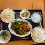 中華四川料理 栄華飯店 - 豚肉の四川風炒め定食　730円