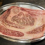 焼肉・ホルモン酒場 とろにく - 