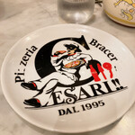 Pizzeria Braceria CESARI - インパクトのあるお皿