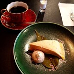 Coffee gallery Clement - 期間限定：さくらのミルクレープとブレンド