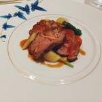 箱根ハイランドホテル　ラ・フォーレ - ローストした仔羊肩肉のプレゼ仕立て