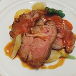 箱根ハイランドホテル　ラ・フォーレ - ローストした仔羊肩肉のプレゼ仕立て