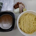 つじ田 飯田橋店 - 