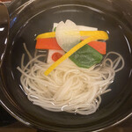 山玄茶 - 椀はハマグリのしんじょう友達煮麺