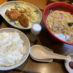 Yayoi Ken - コク旨ちゃんぽんと唐揚げの定食