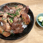 Yakiniku Banrai - 豚丼(¥920)