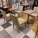 カフェ ド クリエ - 店内