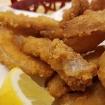 回転寿し トリトン - かすべの唐揚げ。