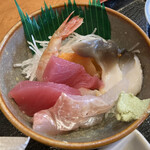 和食 魚靖 - 牡蠣フライと刺身の定食