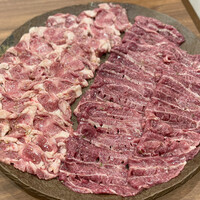 焼肉 スタミナ苑 - 黒タンすじ、ツラミ