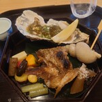 割烹 勘べえ - 前菜盛り合わせと焼き物