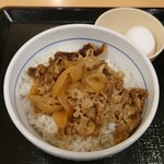 Nakau - 和風牛丼(並) 490円＆こだわり卵 80円