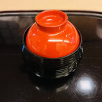 山玄茶 - 中身は……