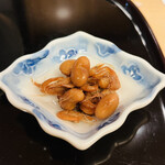 山玄茶 - おまけの琵琶湖の川海老と豆の炊いたもの