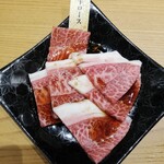 幸せの焼肉食べ放題 かみむら牧場 - 