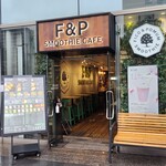 F&P Smoothie Cafe - 