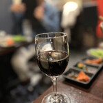 Oosaka Motsunabe Purei - 飲み放題の赤ワイン
