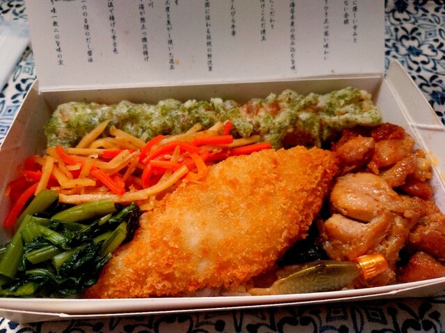 のりべん 4/1(木)〜新作駅弁「海苔のり弁887」が発売！