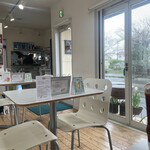 caffe e cane - ワンコは1階で